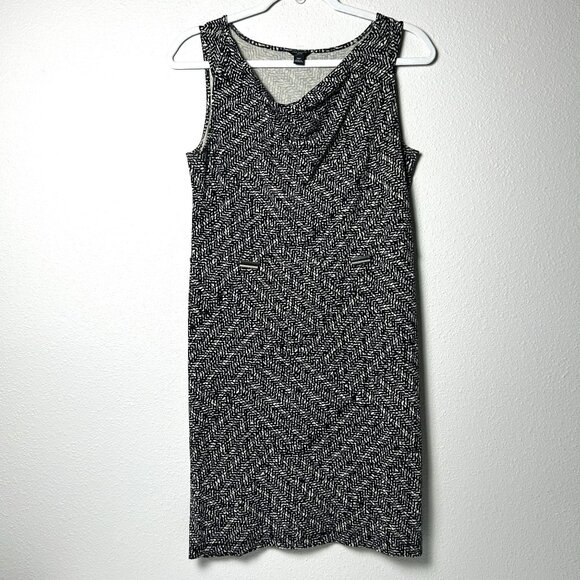 Ann Taylor Sheath Dress Petite M PM Black Tan Geometric Sleeveless Pullover - Picture 1 of 9
